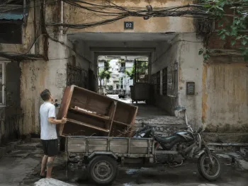 Dịch vụ vứt đồ cũ, đồ bỏ đi, đồ cồng kềnh tại phường Giảng Võ – Gọn nhanh, đúng cách, đỡ mất công