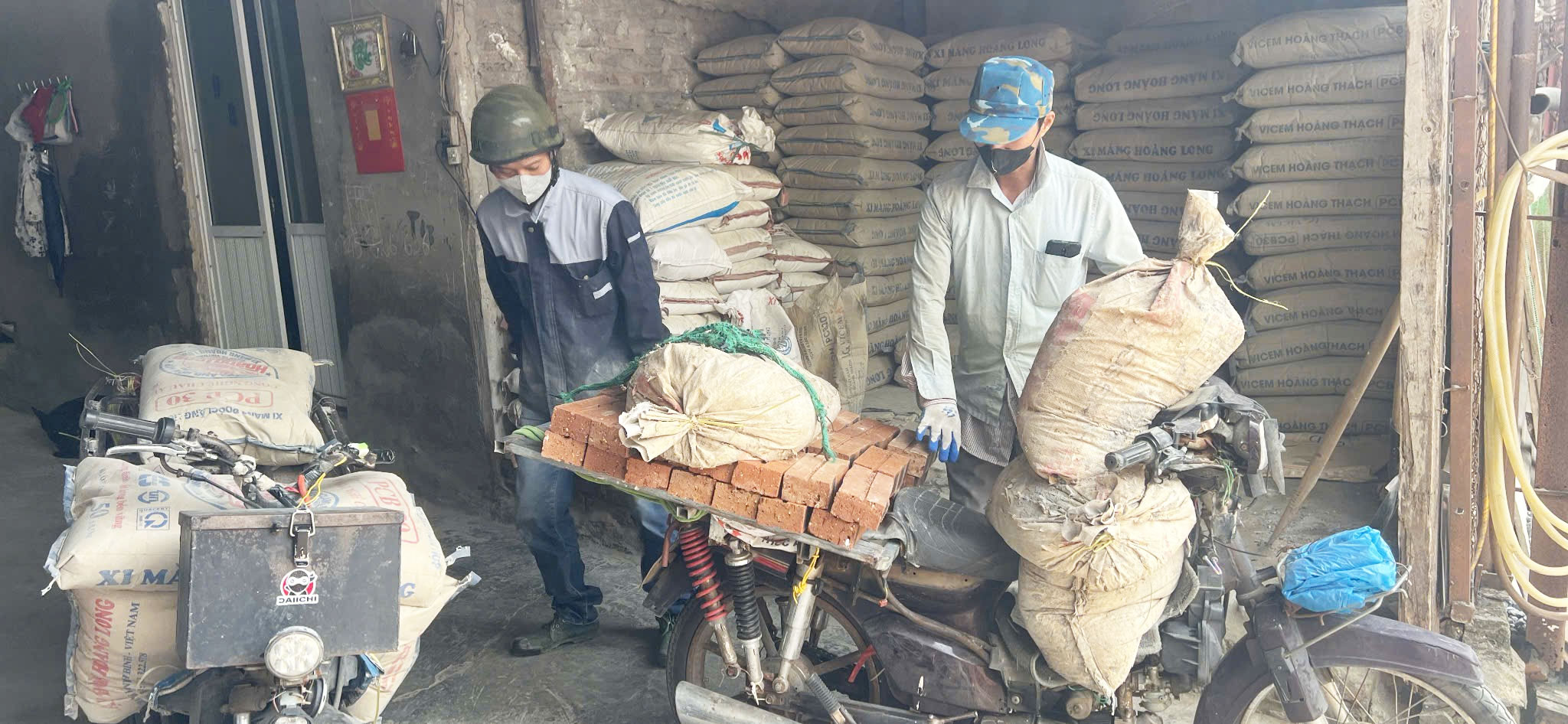 Dịch vụ giao gạch, cát, đá, xi măng đóng bao tận nhà tại phường Hà Đông, Hà Nội